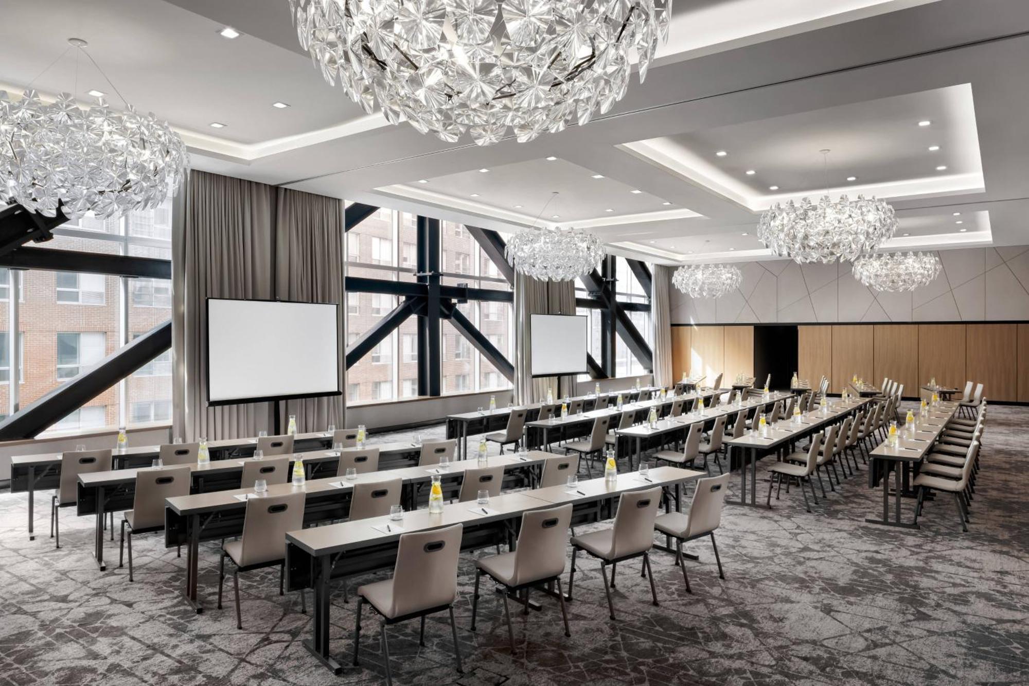 Humaniti Hotel Montreal, Autograph Collection Dış mekan fotoğraf