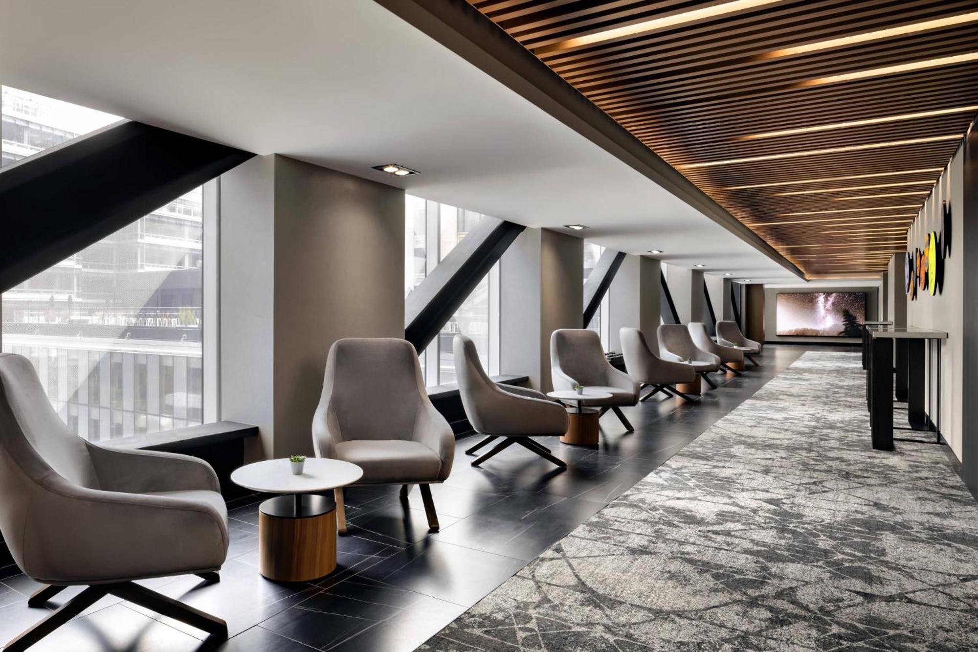 Humaniti Hotel Montreal, Autograph Collection Dış mekan fotoğraf